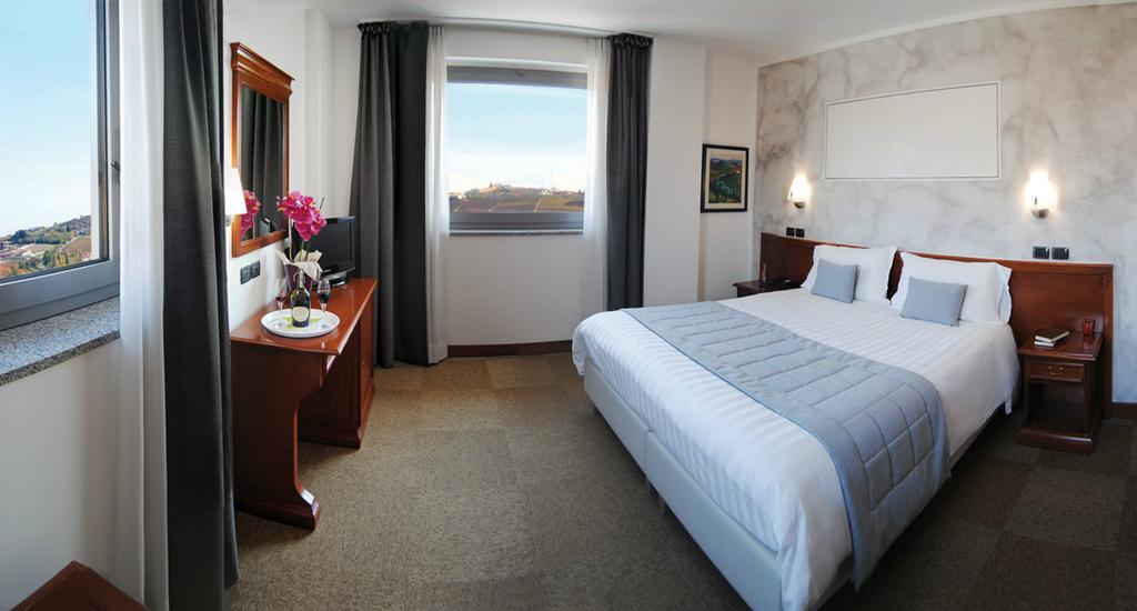 Hotel Medea (Adults Only) Alba  Exterior foto